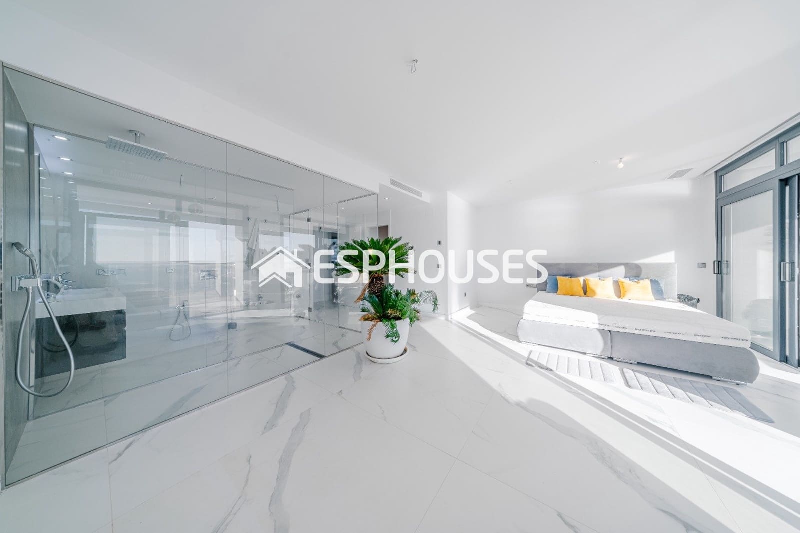 Chalet de 2 habitaciones en Benidorm en venta con piscina garaje - 1.600.000 € (Ref: 8760121)