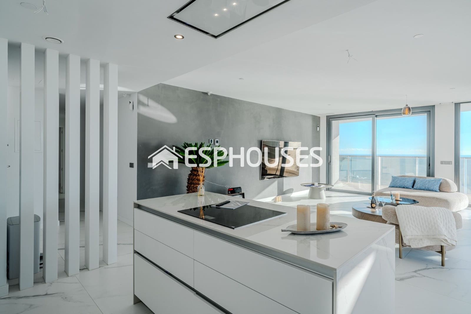 Chalet de 2 habitaciones en Benidorm en venta con piscina garaje - 1.600.000 € (Ref: 8760121)