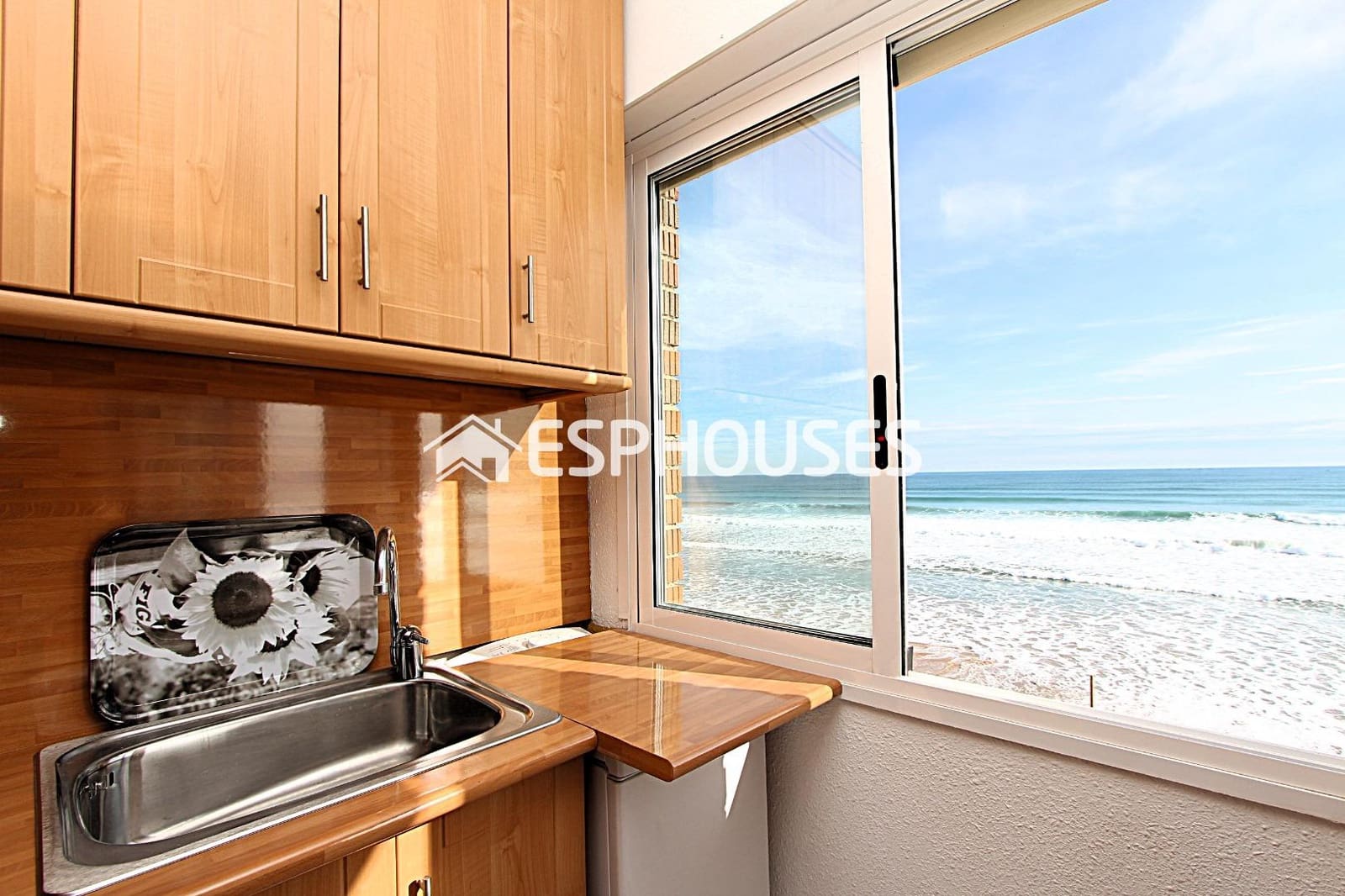 2 bedroom Apartment for sale in Guardamar del Segura - € 230,000 (Ref: 8760122)