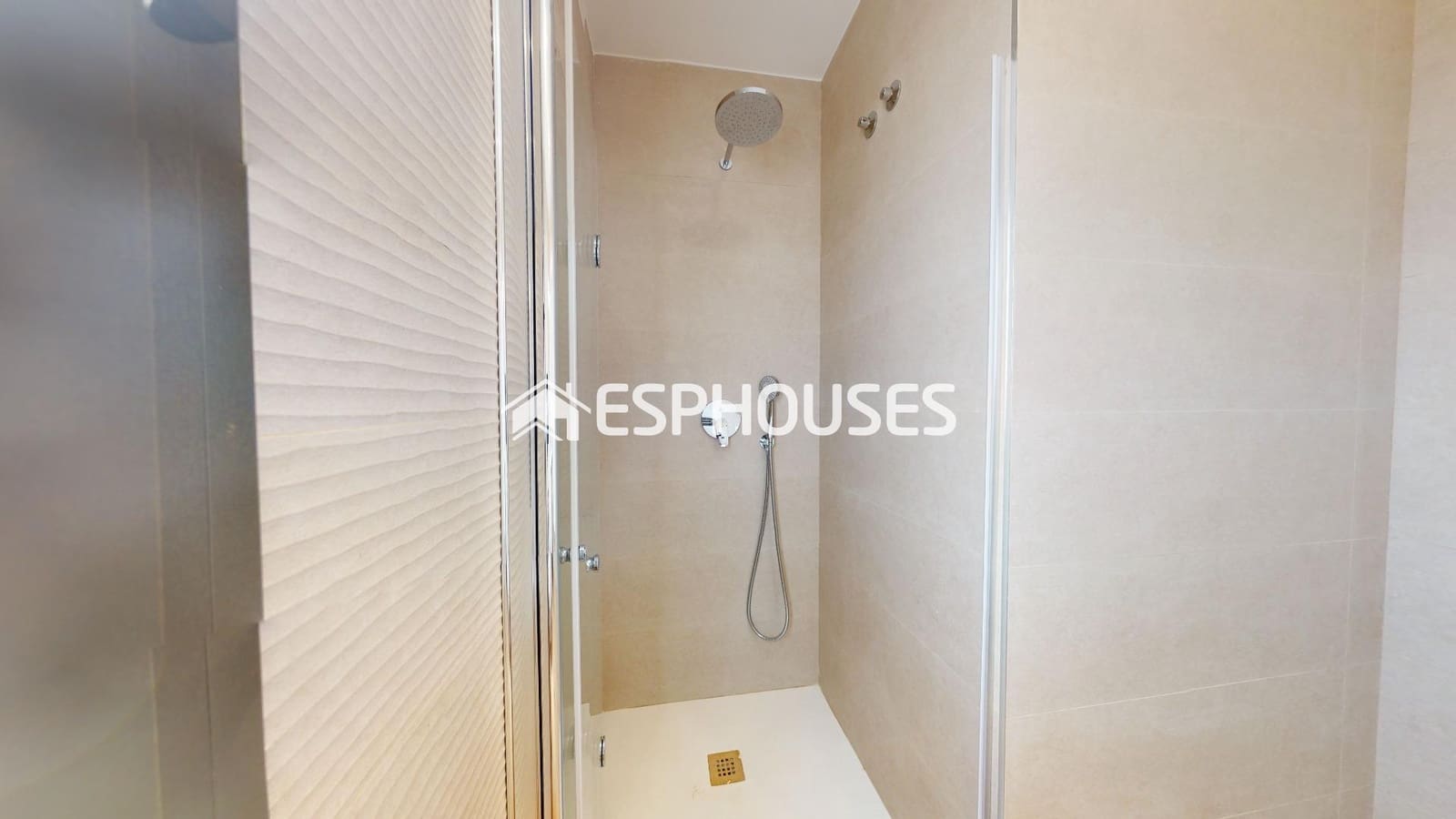 2 slaapkamer Bungalow te koop in Torrevieja met zwembad - € 319.900 (Ref: 8760132)