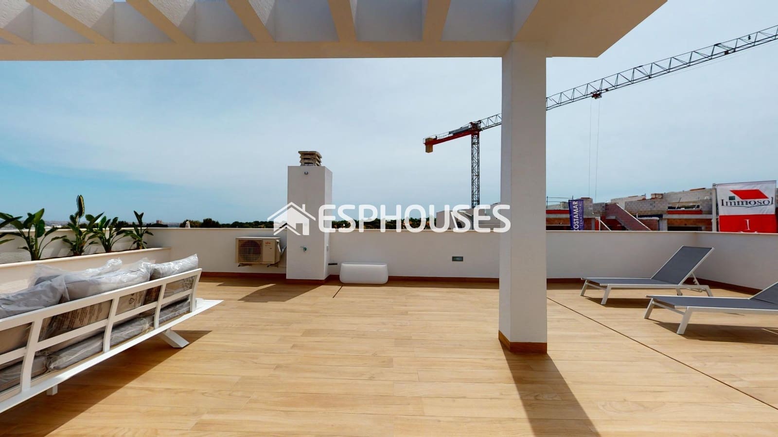 2 slaapkamer Bungalow te koop in Torrevieja met zwembad - € 319.900 (Ref: 8760132)