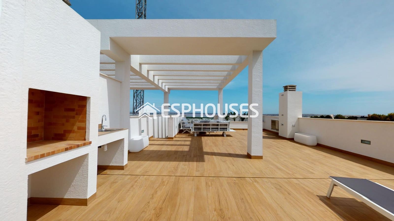 2 slaapkamer Bungalow te koop in Torrevieja met zwembad - € 319.900 (Ref: 8760132)