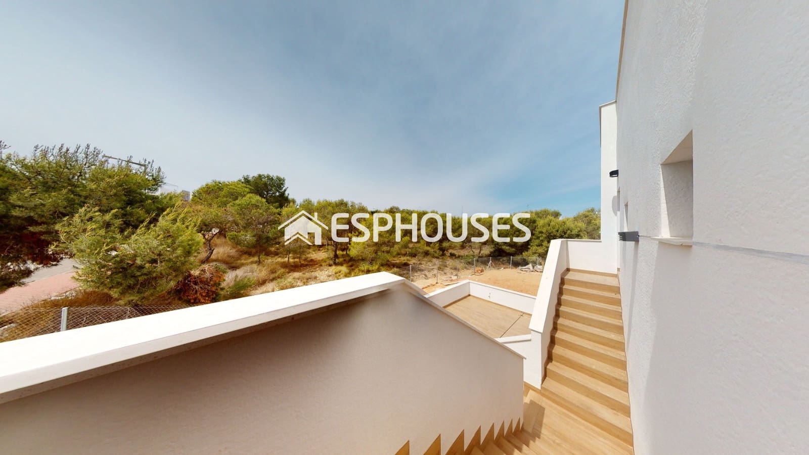 2 bedroom Bungalow for sale in Torrevieja with pool - € 319,900 (Ref: 8760132)