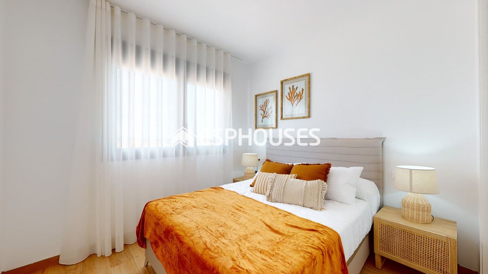 2 bedroom Bungalow for sale in Torrevieja with pool - € 319,900 (Ref: 8760132)
