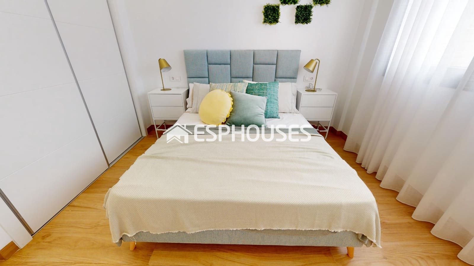 2 slaapkamer Bungalow te koop in Torrevieja met zwembad - € 249.900 (Ref: 8760133)