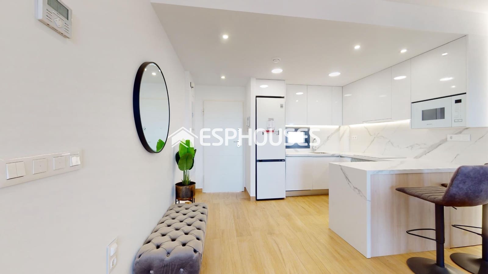 2 slaapkamer Bungalow te koop in Torrevieja met zwembad - € 249.900 (Ref: 8760133)