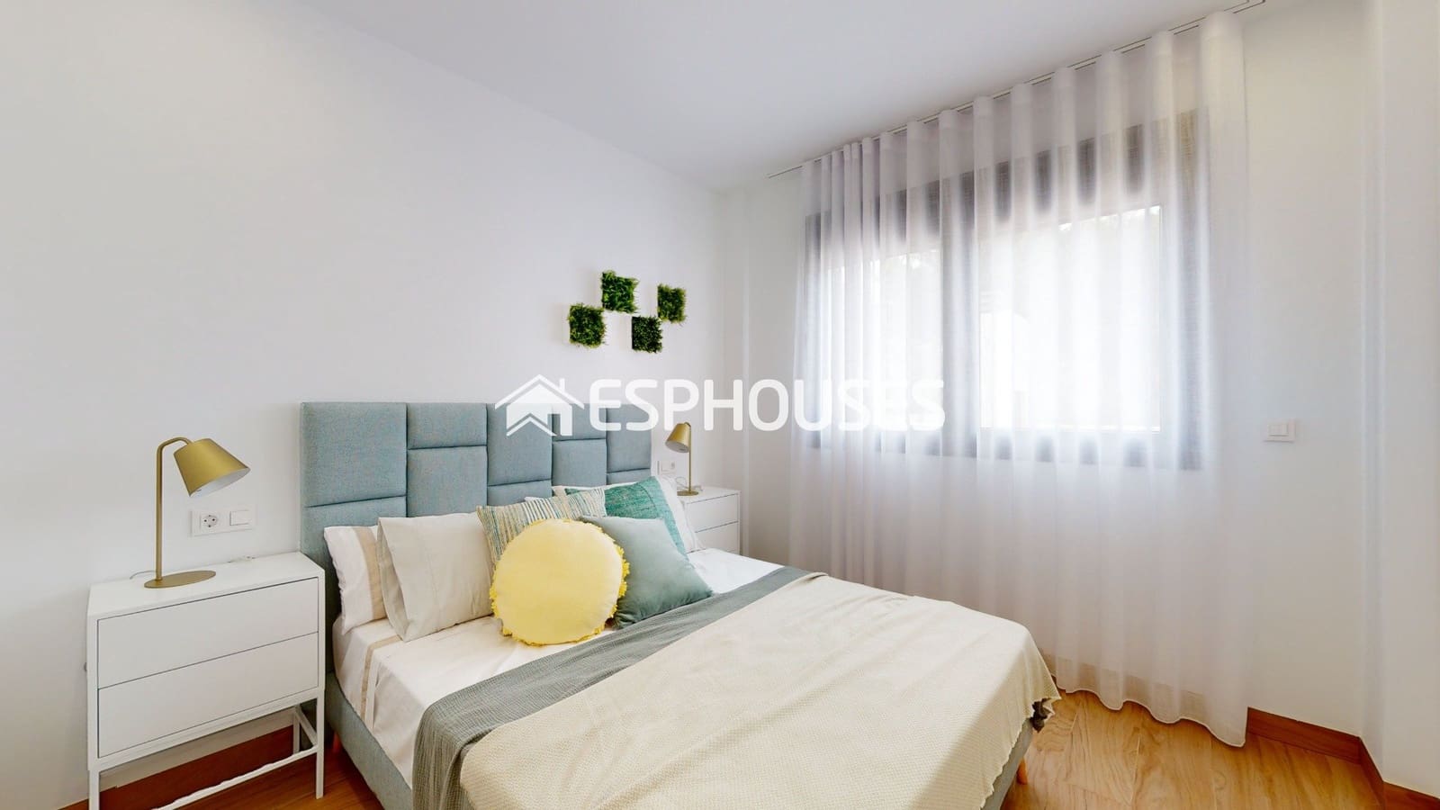 2 makuuhuone Bungalow myytävänä paikassa Torrevieja mukana uima-altaan - 299 900 € (Ref: 8760133)