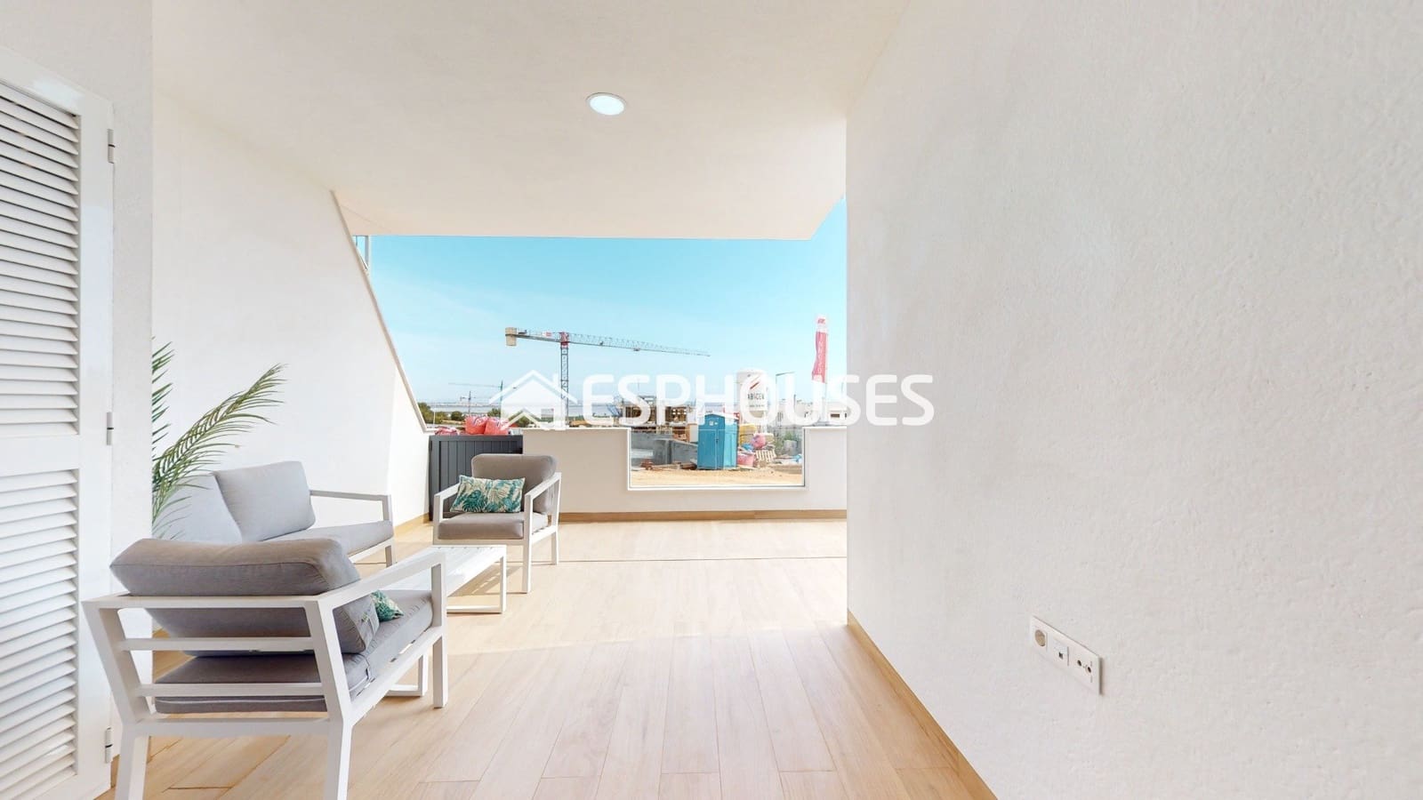 2 makuuhuone Bungalow myytävänä paikassa Torrevieja mukana uima-altaan - 299 900 € (Ref: 8760133)
