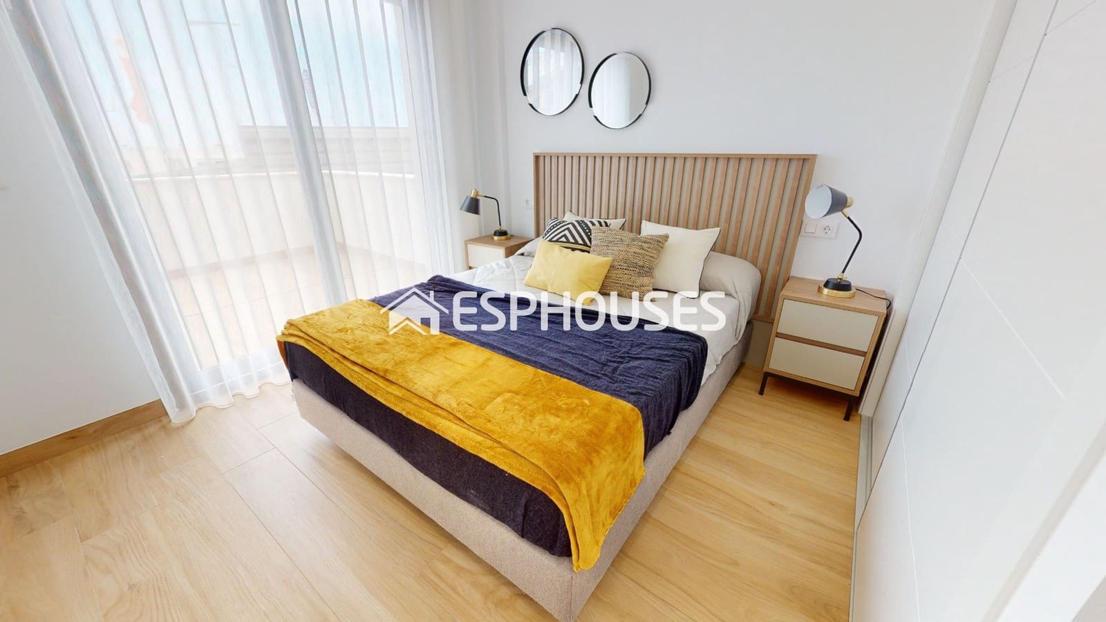 2 makuuhuone Bungalow myytävänä paikassa Torrevieja mukana uima-altaan - 299 900 € (Ref: 8760133)