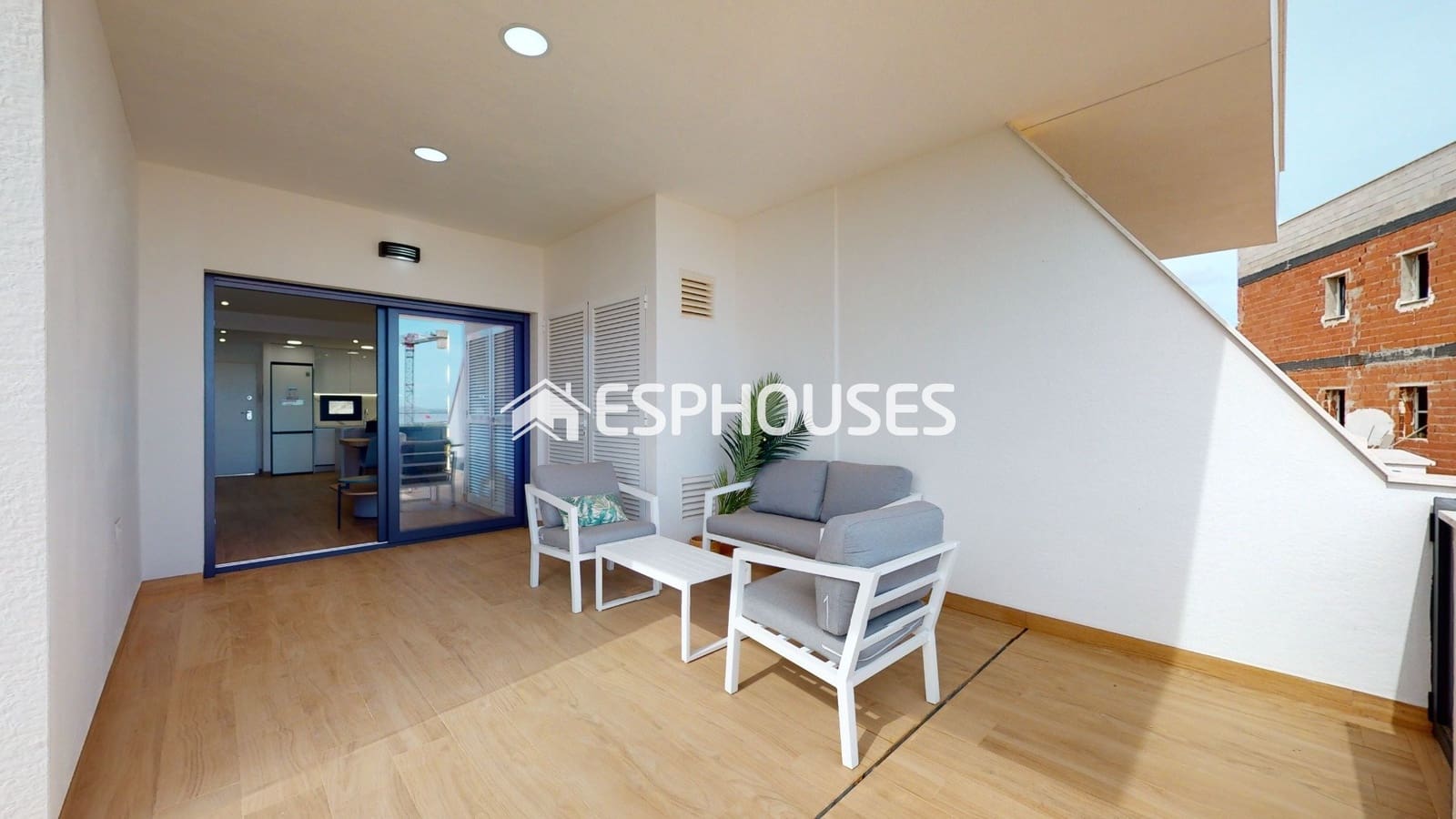 2 makuuhuone Bungalow myytävänä paikassa Torrevieja mukana uima-altaan - 299 900 € (Ref: 8760133)