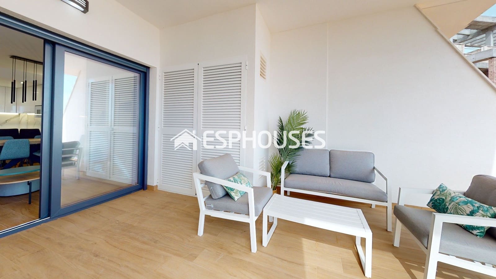 2 makuuhuone Bungalow myytävänä paikassa Torrevieja mukana uima-altaan - 299 900 € (Ref: 8760133)