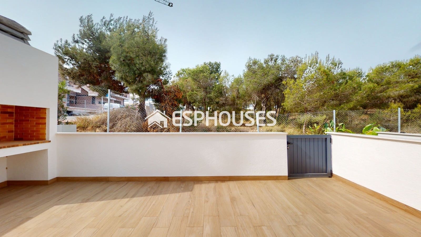 2 makuuhuone Bungalow myytävänä paikassa Torrevieja mukana uima-altaan - 299 900 € (Ref: 8760133)