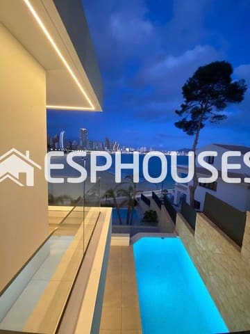 4 Zimmer Apartment zu verkaufen in Playa Poniente, Benidorm mit Pool Garage - 1.650.000 € (Ref: 8760139)