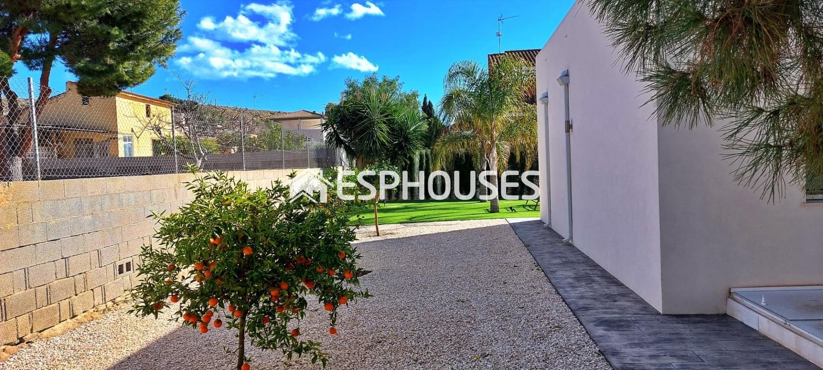 3 soveværelse Villa til salg i Busot med swimmingpool - € 525.000 (Ref: 8773961)