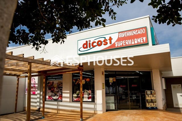 3 makuuhuone Bungalow myytävänä paikassa Vistabella, Orihuela mukana uima-altaan 
autotalli - 299 000 € (Ref: 8793593)