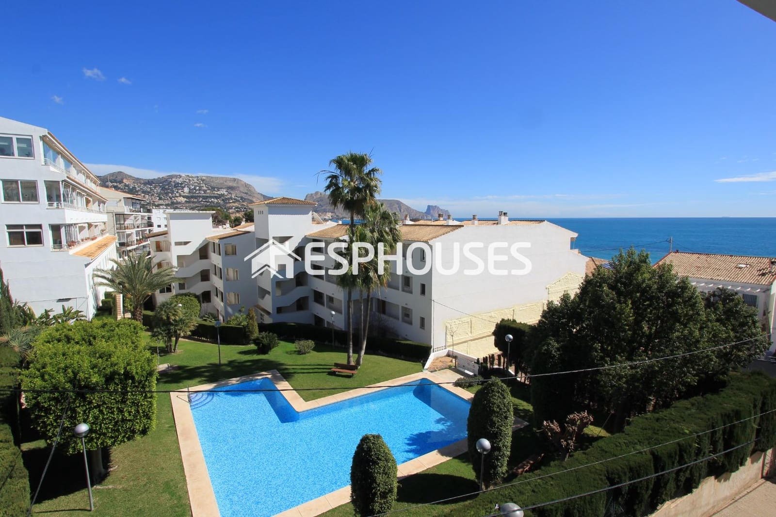 Apartamento de 3 habitaciones en Altea en venta con piscina garaje - 399.000 € (Ref: 8793594)