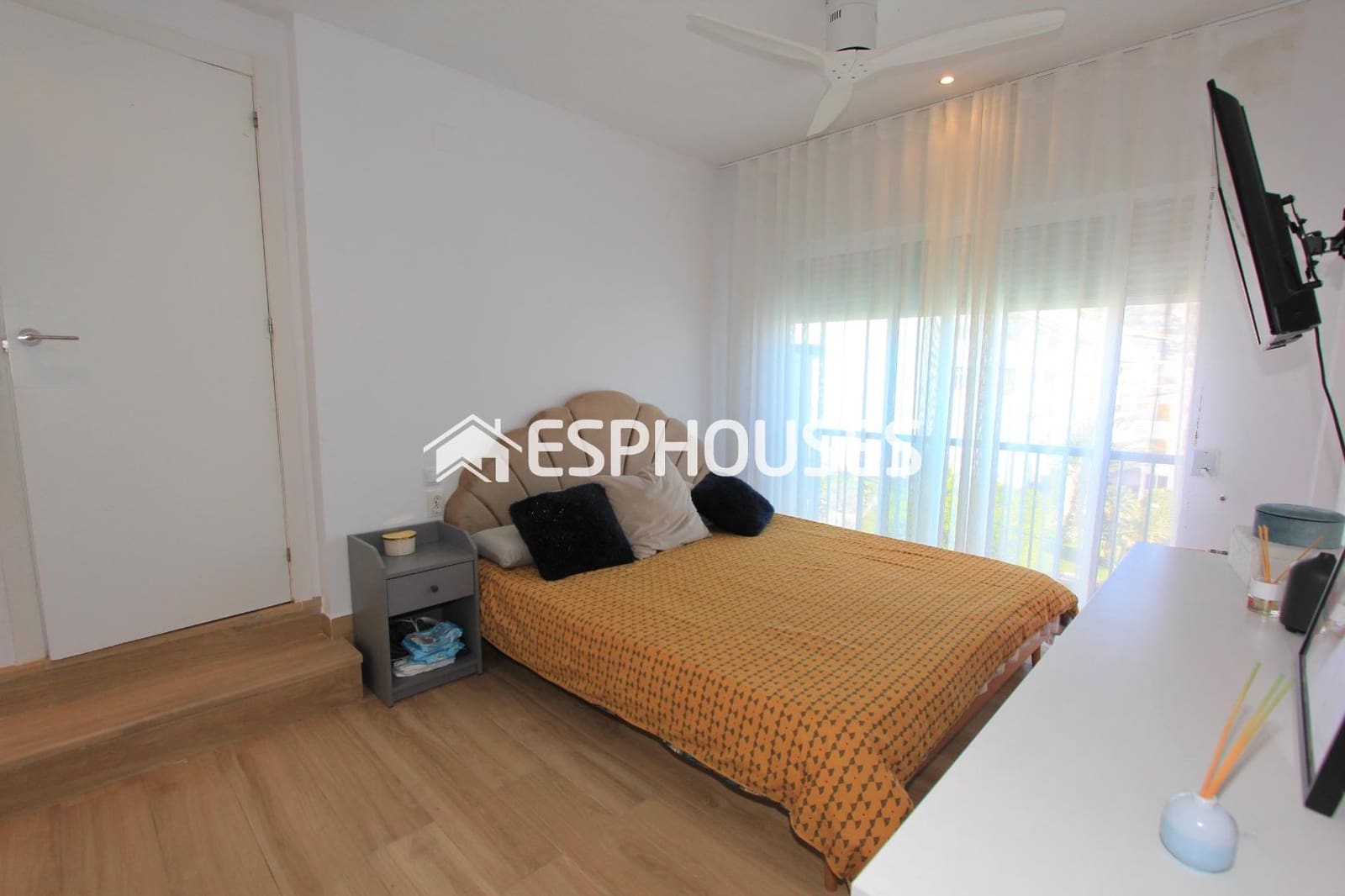 Apartamento de 3 habitaciones en Altea en venta con piscina garaje - 399.000 € (Ref: 8793594)