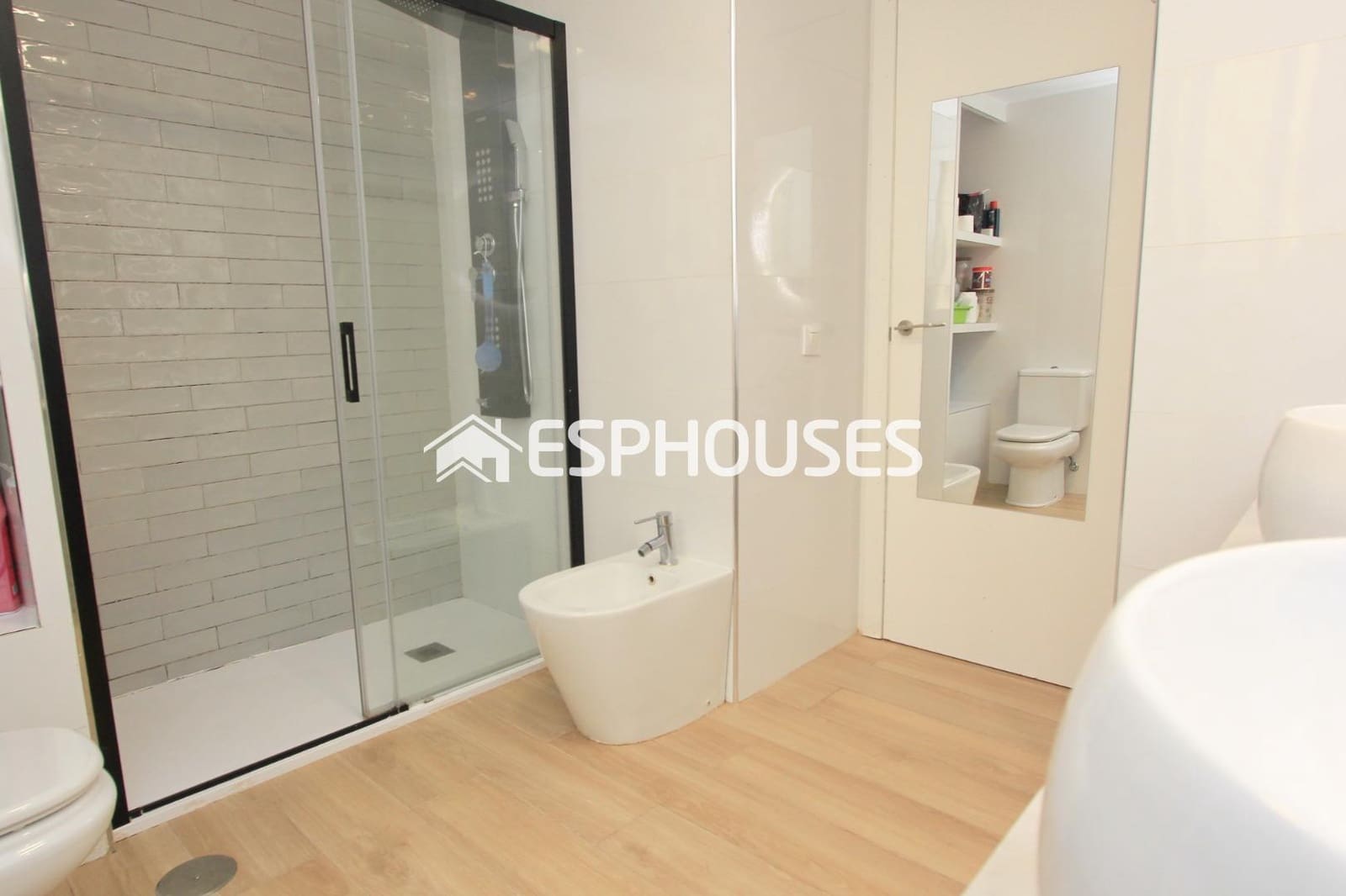 Apartamento de 3 habitaciones en Altea en venta con piscina garaje - 399.000 € (Ref: 8793594)