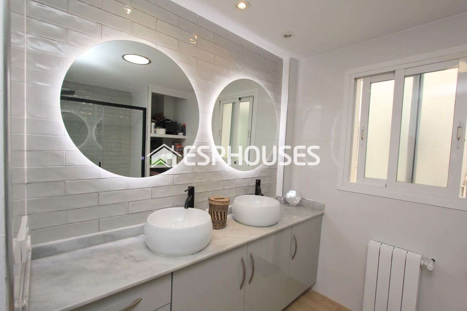 Apartamento de 3 habitaciones en Altea en venta con piscina garaje - 399.000 € (Ref: 8793594)