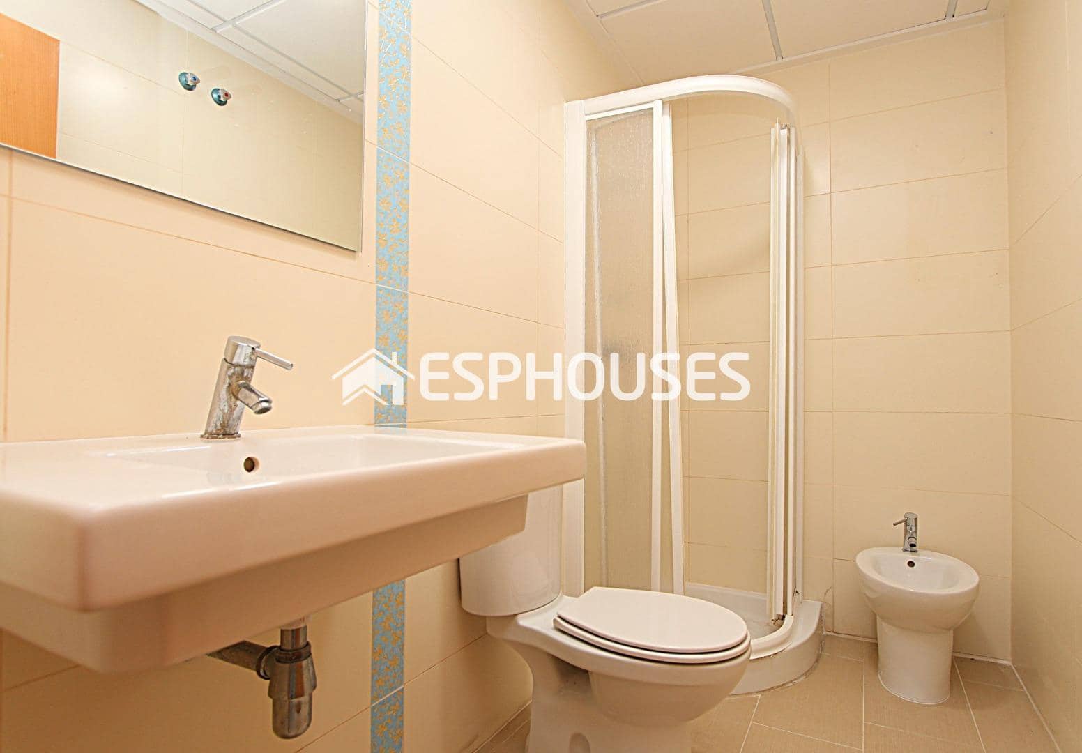 2 slaapkamer Appartement te koop in Guardamar del Segura met garage - € 191.900 (Ref: 9444039)