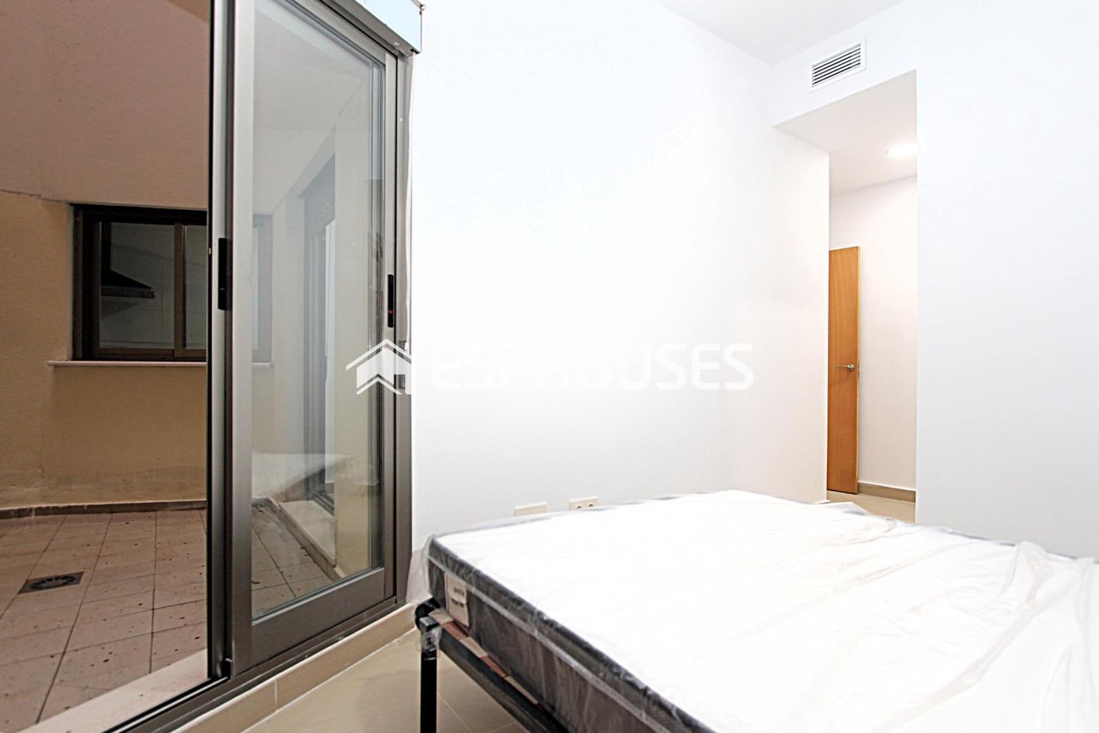 2 slaapkamer Appartement te koop in Guardamar del Segura met garage - € 191.900 (Ref: 9444039)