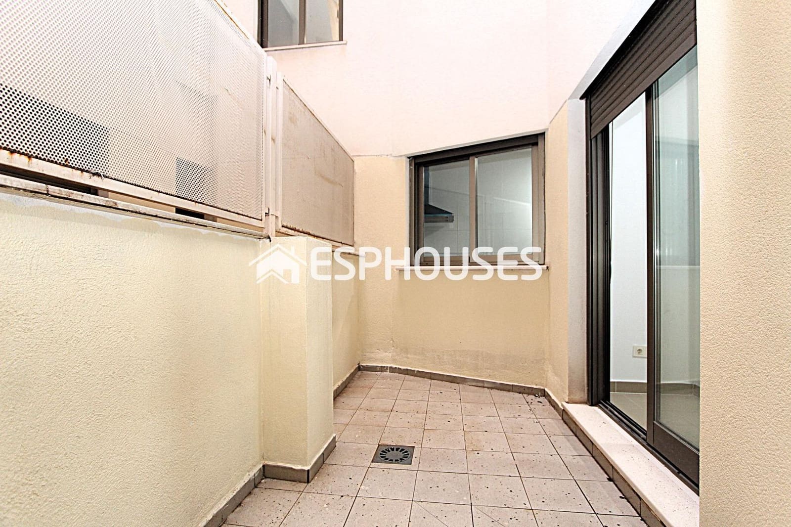 2 slaapkamer Appartement te koop in Guardamar del Segura met garage - € 191.900 (Ref: 9444039)