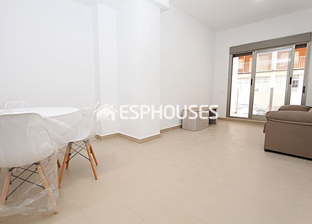 2 soveværelse Lejlighed til salg i Zona Pueblo, Guardamar del Segura med garage - € 190.000 (Ref: 9444039)