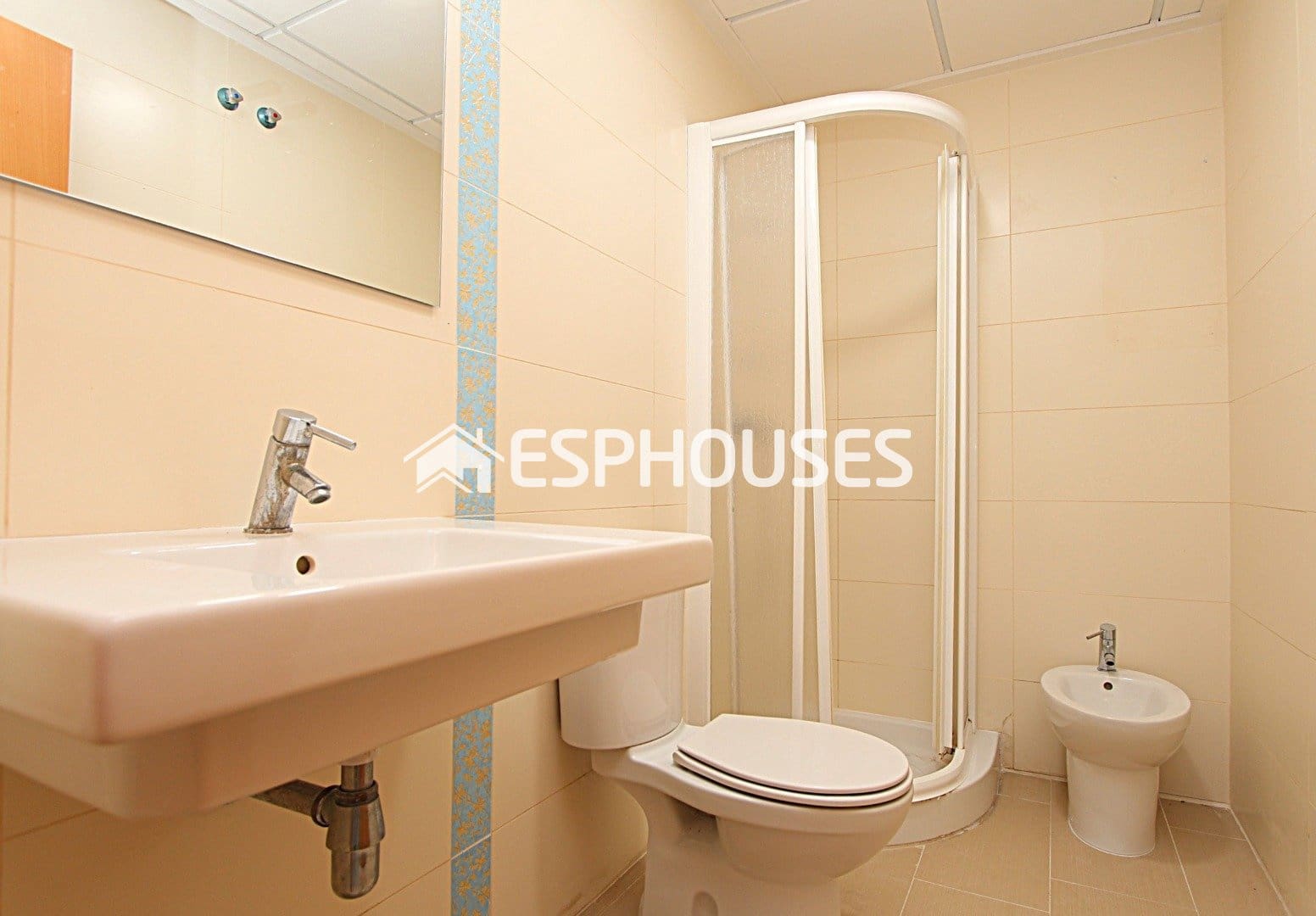 2 soverom Leilighet til salgs i Guardamar del Segura med garasje - € 190 000 (Ref: 9444039)