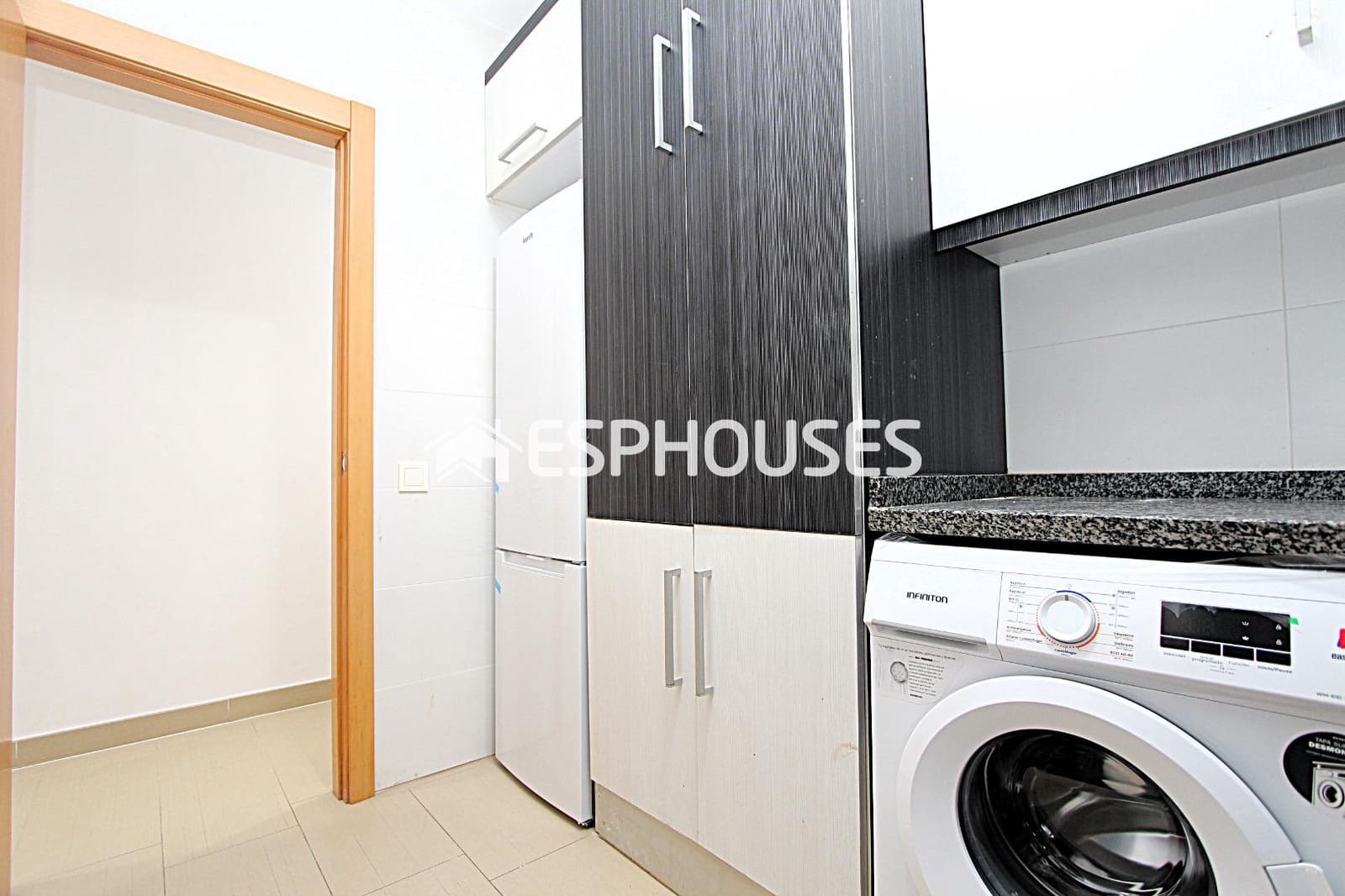 2 slaapkamer Appartement te koop in Guardamar del Segura met garage - € 191.900 (Ref: 9444040)