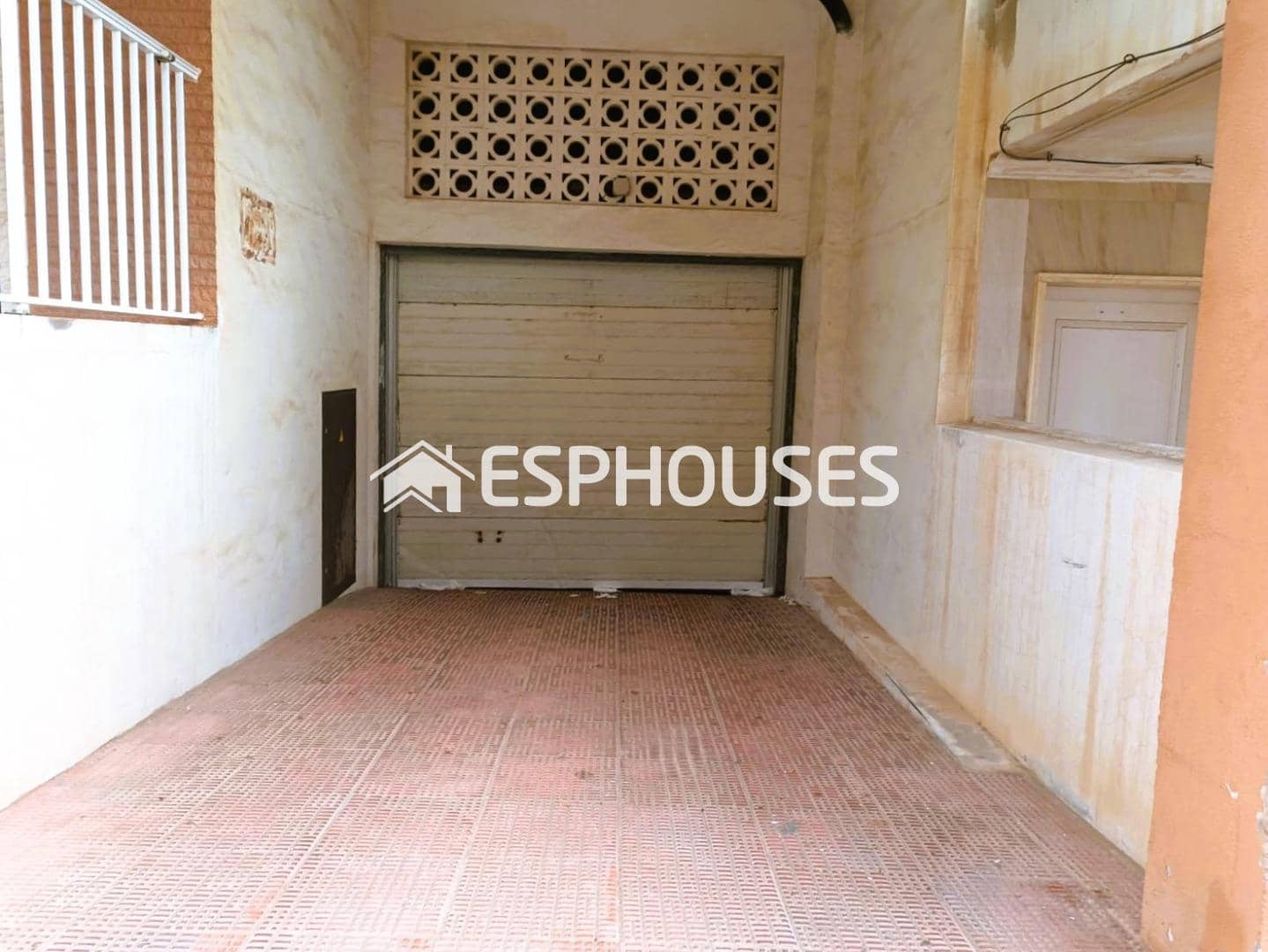 3 sovrum Lägenhet till salu i Guardamar del Segura med garage - 249 000 € (Ref: 9444041)