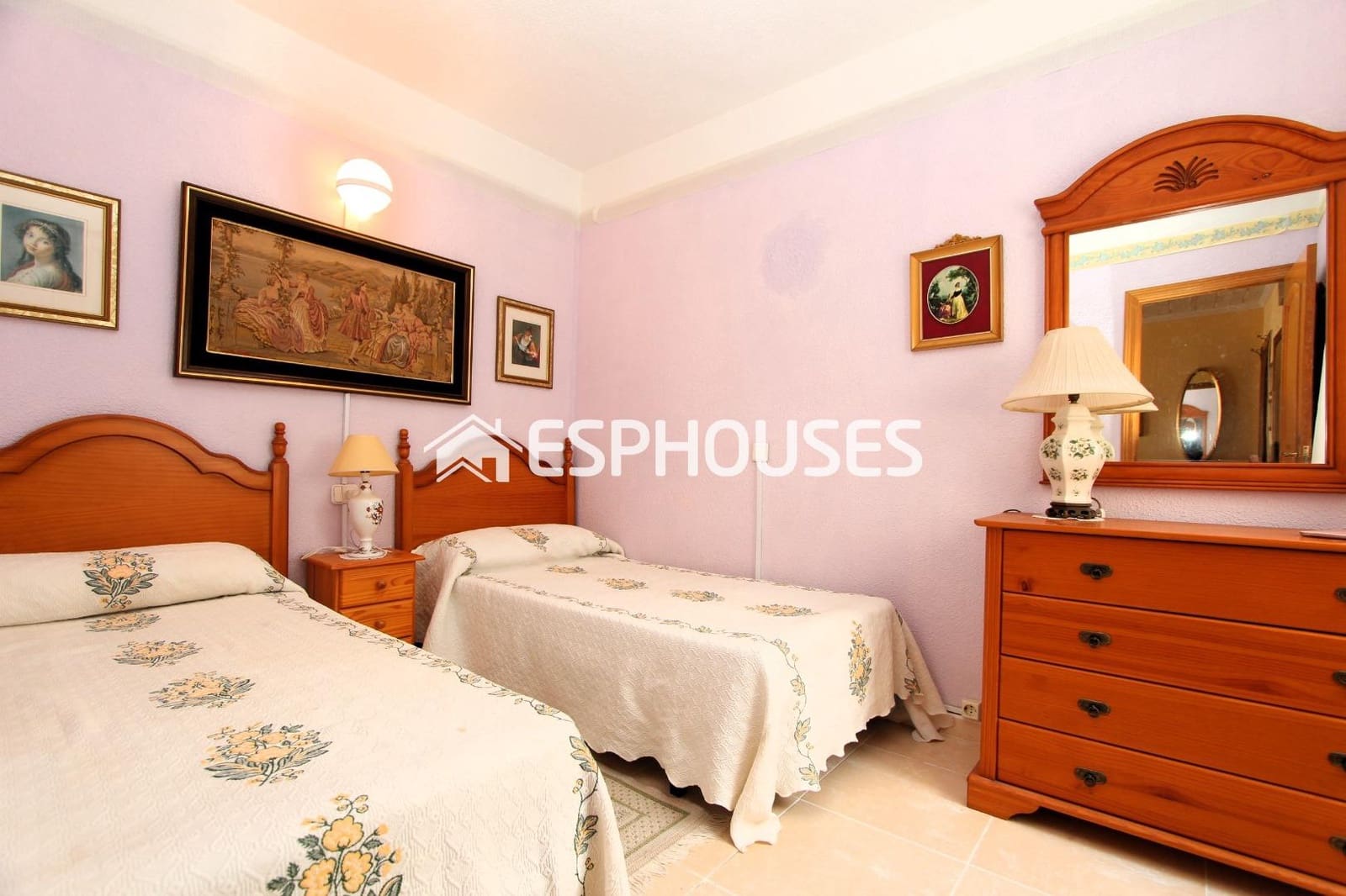 3 sovrum Lägenhet till salu i Guardamar del Segura med garage - 249 000 € (Ref: 9444041)