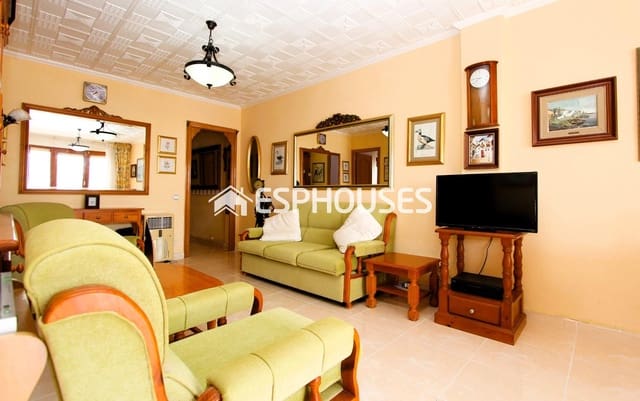 3 Zimmer Apartment zu verkaufen in Guardamar Playa, Guardamar del Segura mit Garage - 249.000 € (Ref: 9444041)