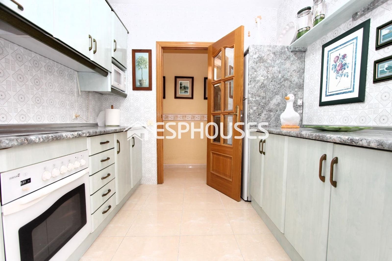 3 sovrum Lägenhet till salu i Guardamar del Segura med garage - 249 000 € (Ref: 9444041)