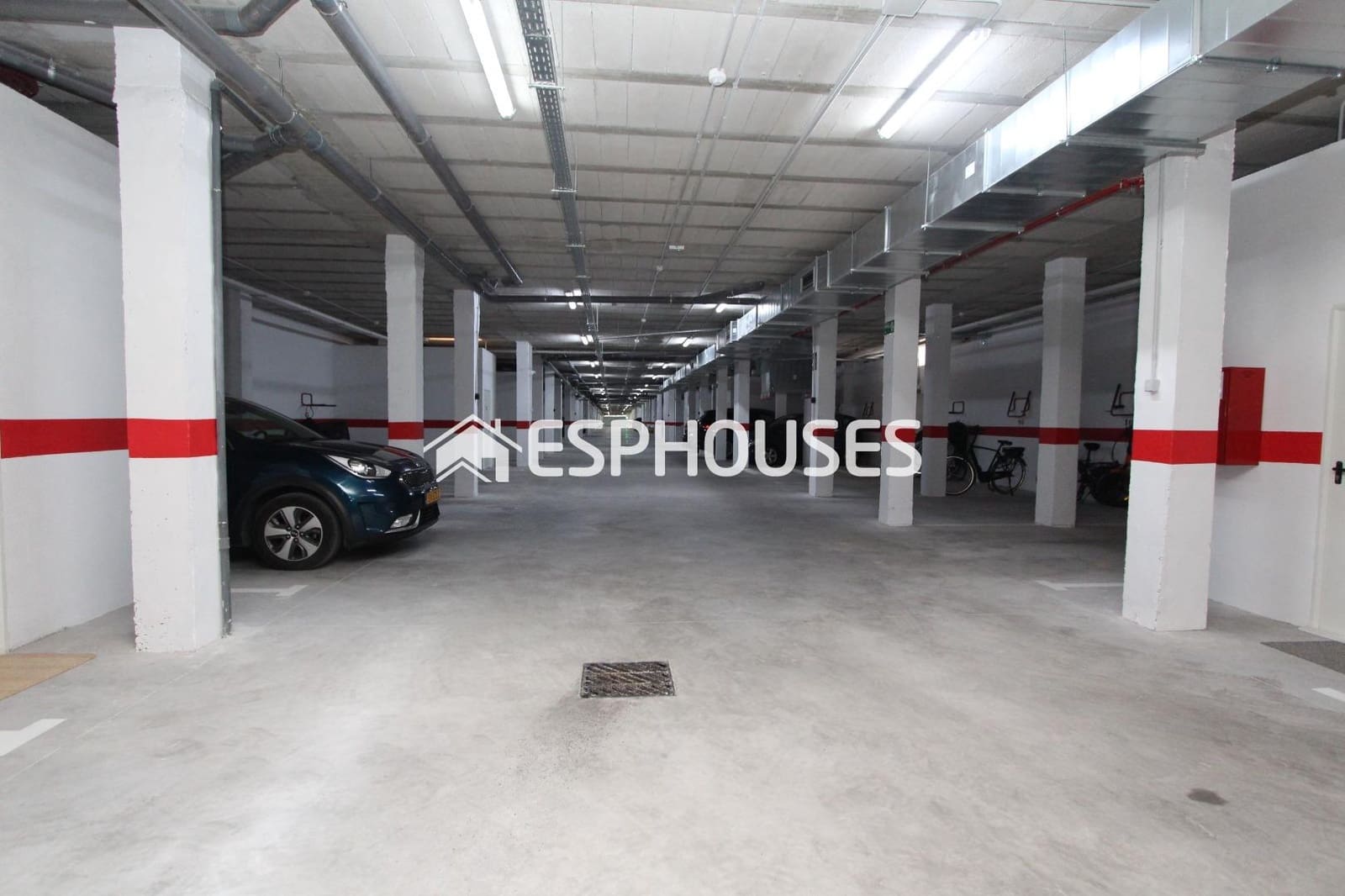 2 chambre Appartement à vendre à Guardamar del Segura avec piscine garage - 330 000 € (Ref: 9444042)