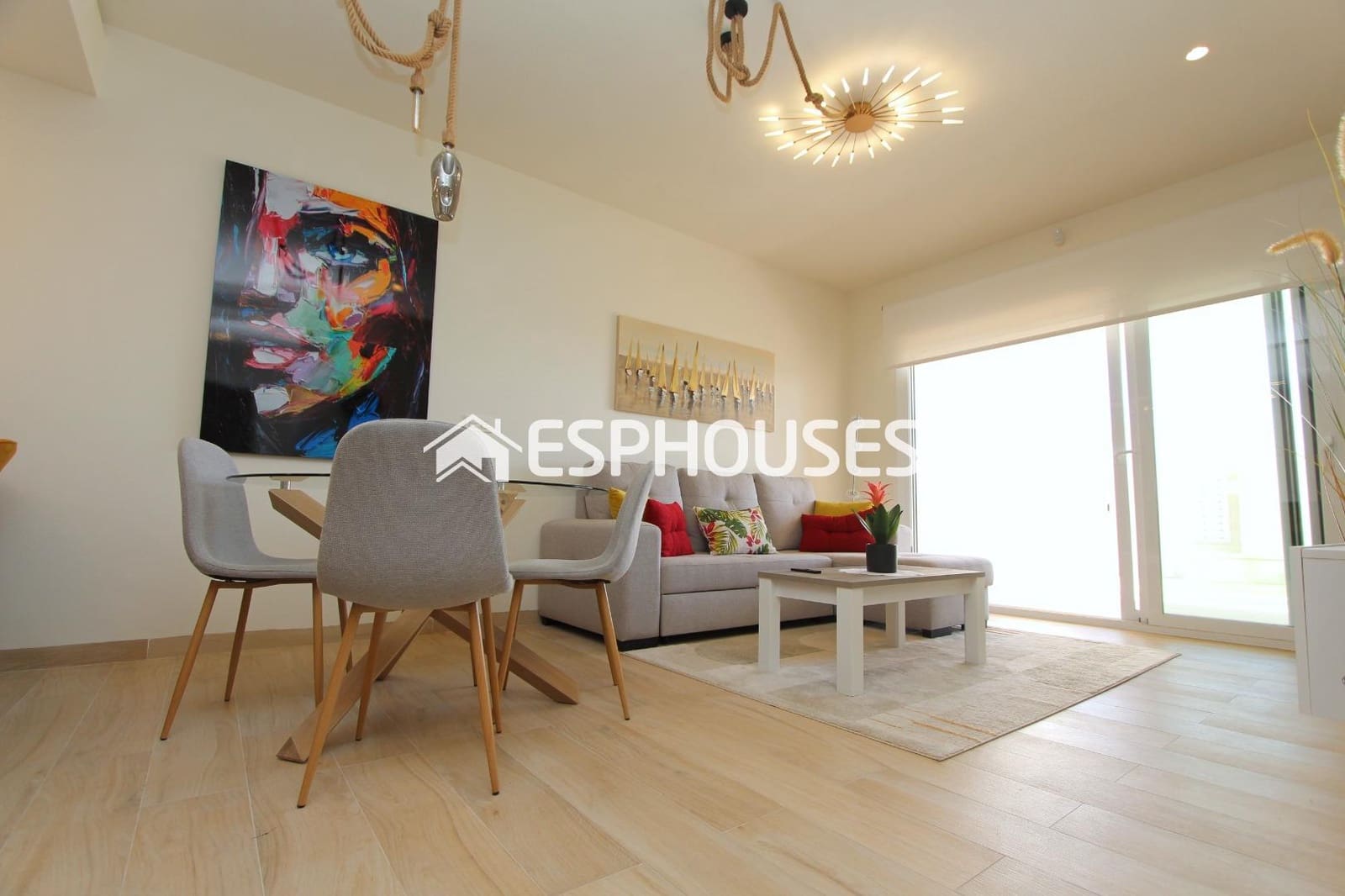 2 chambre Appartement à vendre à Guardamar del Segura avec piscine garage - 330 000 € (Ref: 9444042)