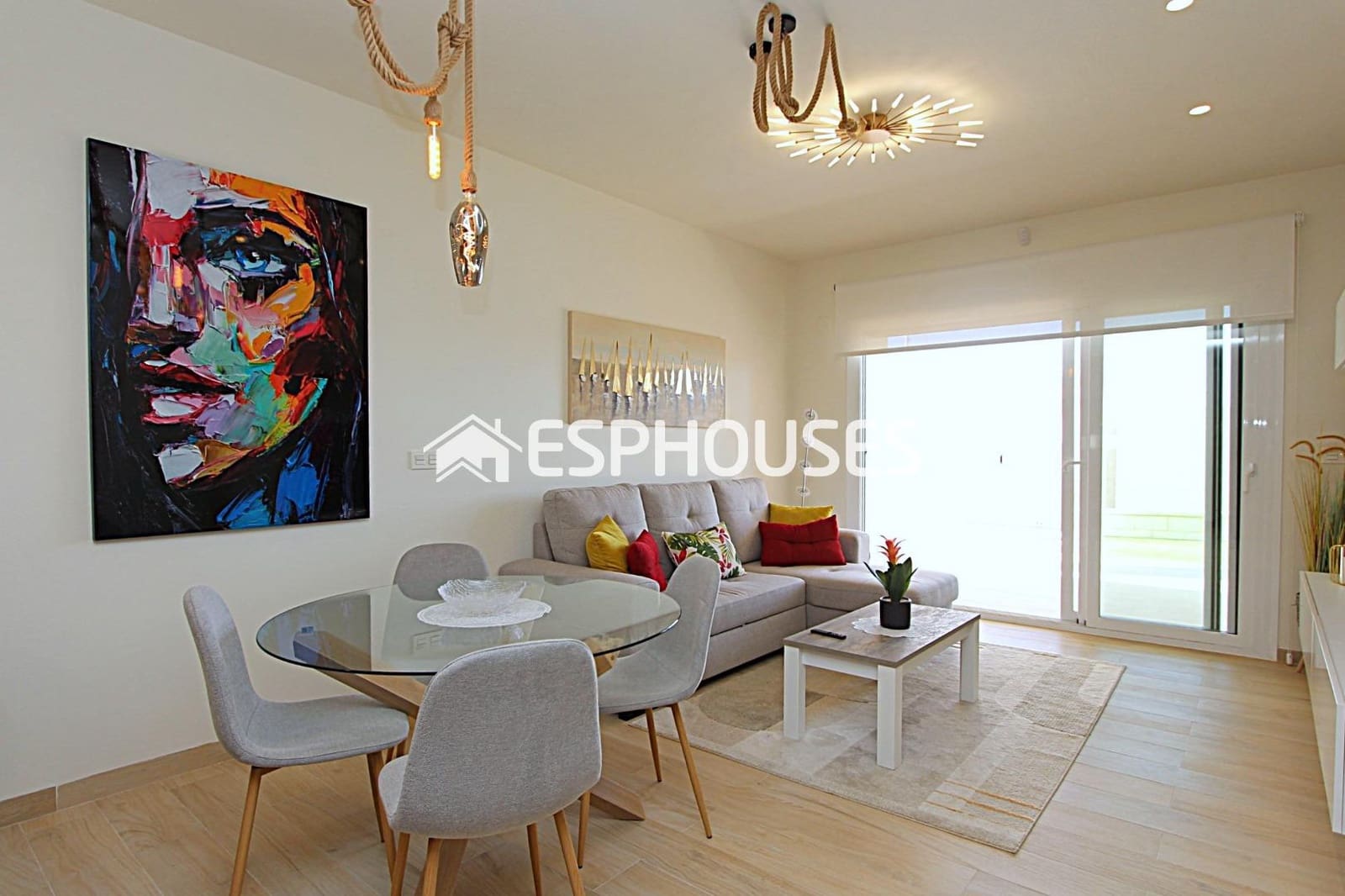 2 chambre Appartement à vendre à Guardamar del Segura avec piscine garage - 330 000 € (Ref: 9444042)