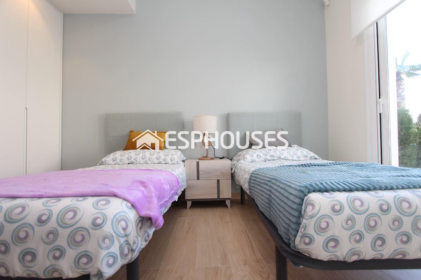 2 chambre Appartement à vendre à Guardamar del Segura avec piscine garage - 330 000 € (Ref: 9444042)