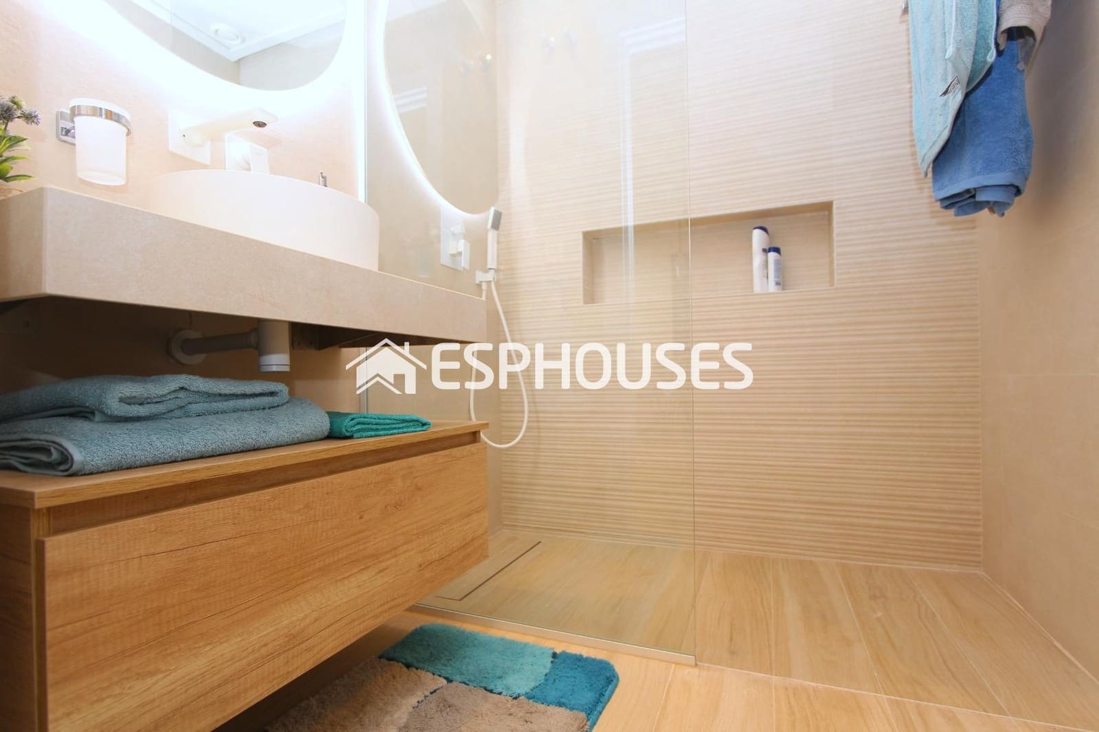 2 chambre Appartement à vendre à Guardamar del Segura avec piscine garage - 330 000 € (Ref: 9444042)