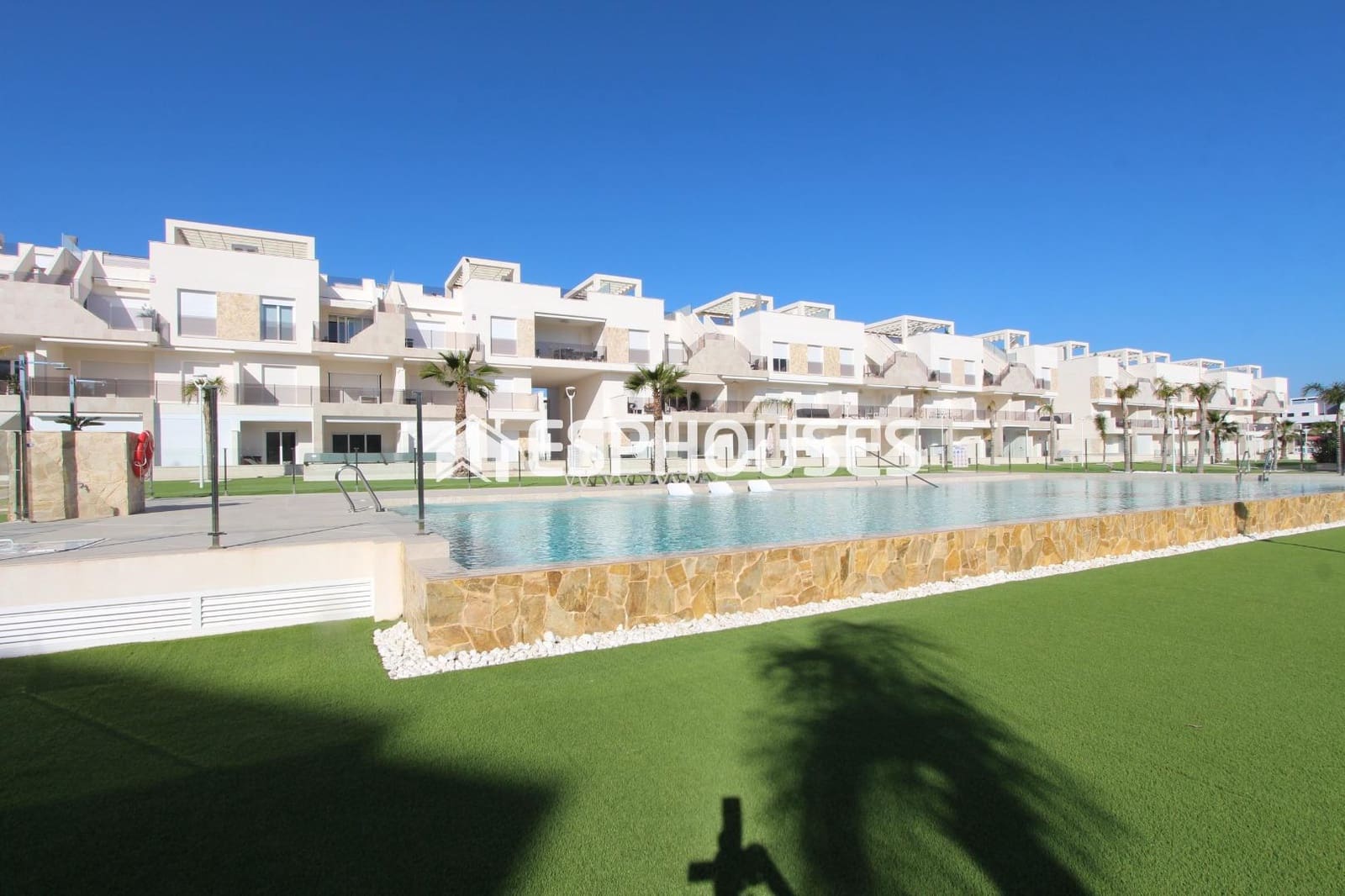 2 chambre Appartement à vendre à Guardamar del Segura avec piscine garage - 330 000 € (Ref: 9444042)