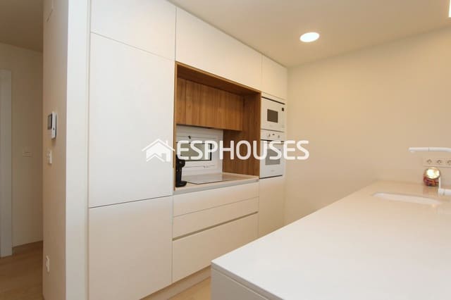 Apartamento de 2 habitaciones en El Raso, Guardamar del Segura en venta con piscina garaje - 321.000 € (Ref: 9444042)