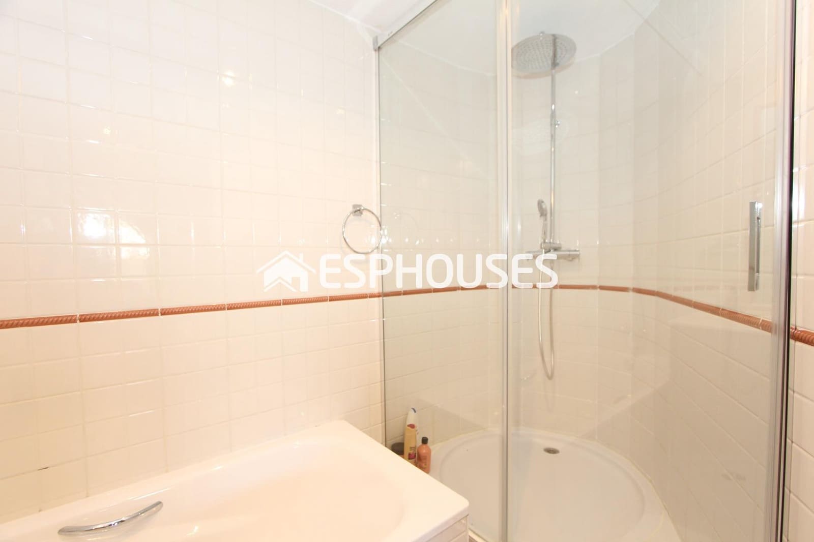 1 sovrum Lägenhet till salu i Torrevieja med pool garage - 249 900 € (Ref: 9444043)