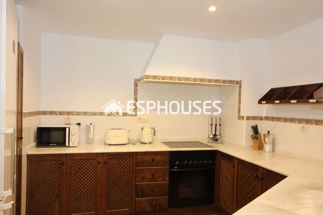 1 sovrum Lägenhet till salu i Punta Prima, Torrevieja med pool garage - 249 900 € (Ref: 9444043)