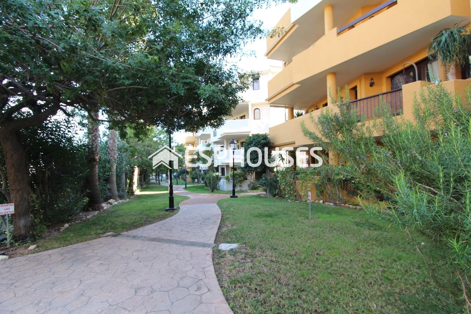 1 sovrum Lägenhet till salu i Torrevieja med pool garage - 249 900 € (Ref: 9444043)