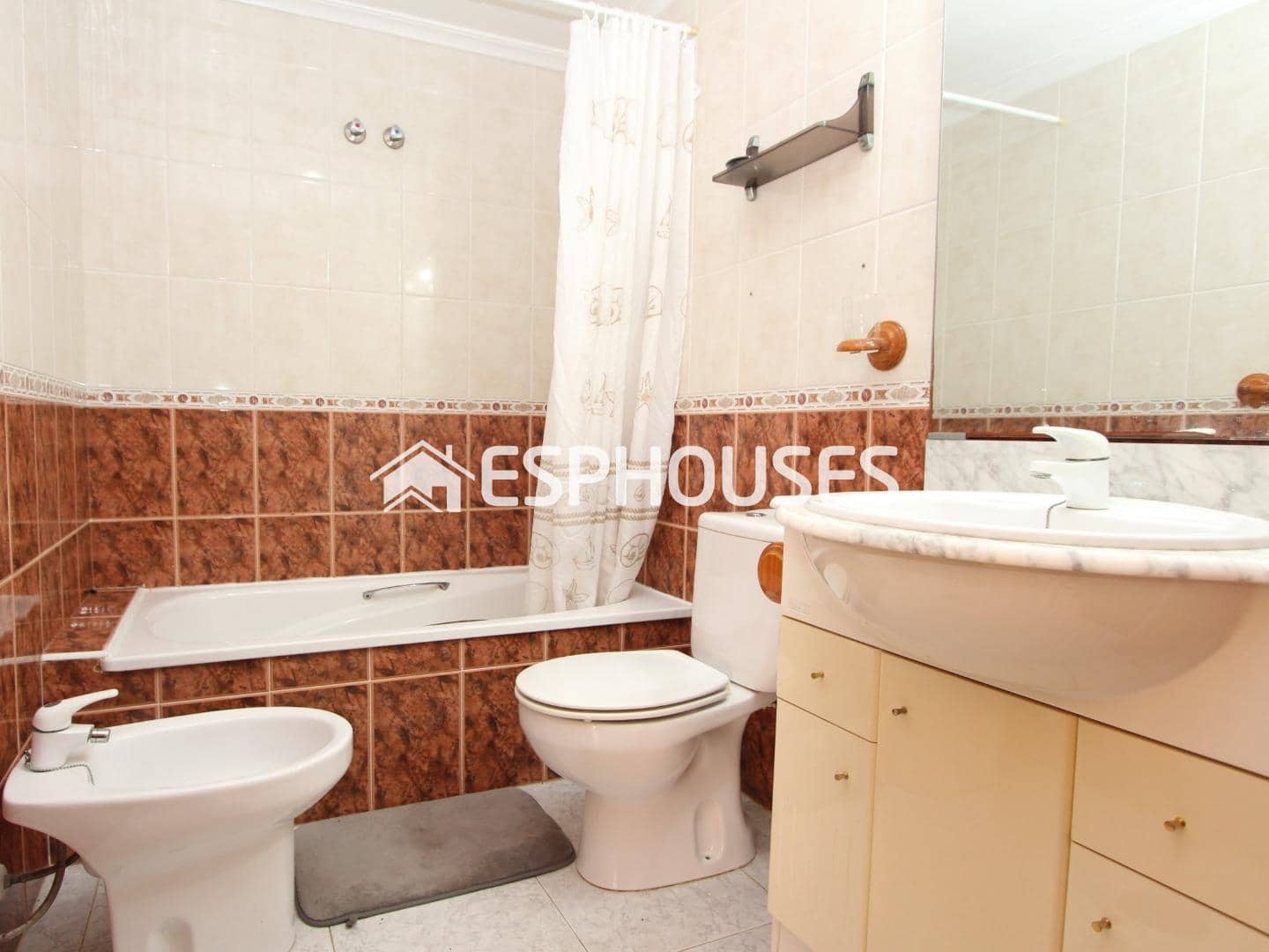 3 sovrum Lägenhet till salu i Guardamar del Segura med pool garage - 250 000 € (Ref: 9444045)