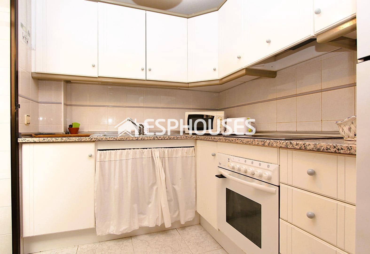 3 sovrum Lägenhet till salu i Guardamar del Segura med pool garage - 250 000 € (Ref: 9444045)