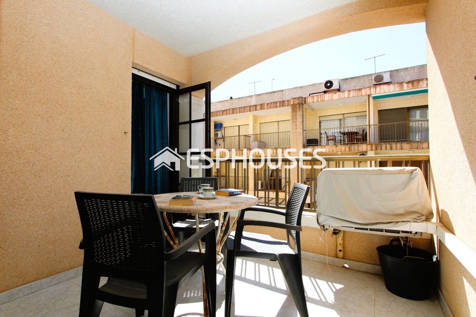3 sovrum Lägenhet till salu i Guardamar del Segura med pool garage - 250 000 € (Ref: 9444045)