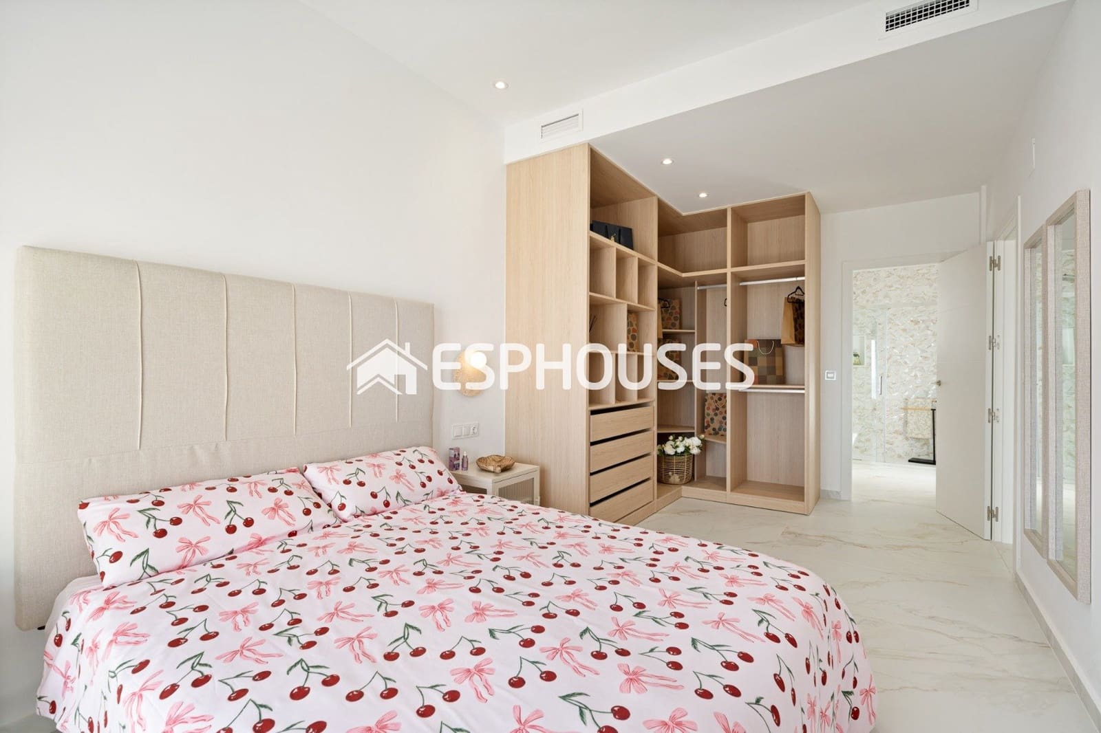 Chalet de 3 habitaciones en Polop en venta con piscina garaje - 792.000 € (Ref: 9444052)