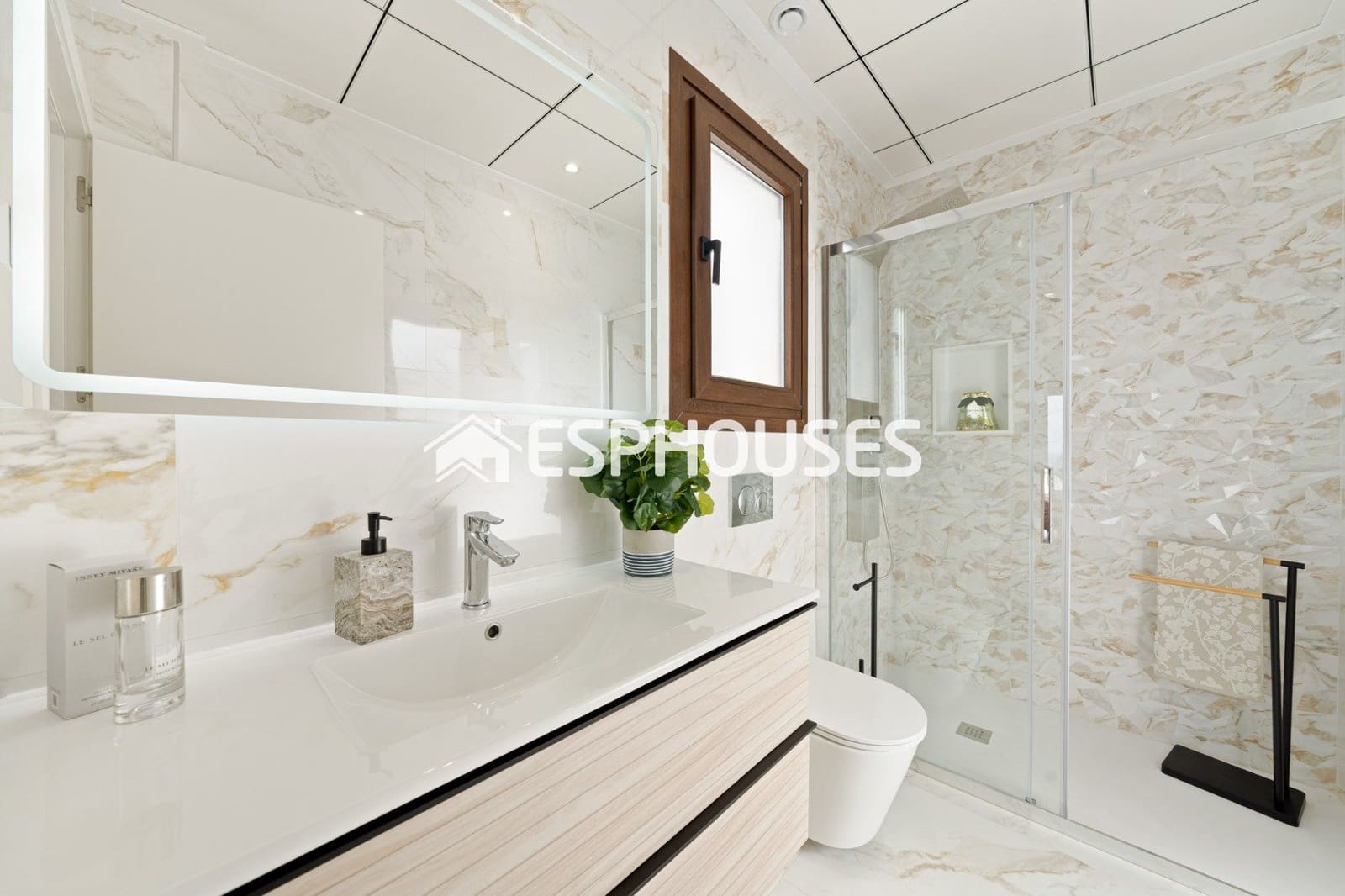 Chalet de 3 habitaciones en Polop en venta con piscina garaje - 792.000 € (Ref: 9444052)