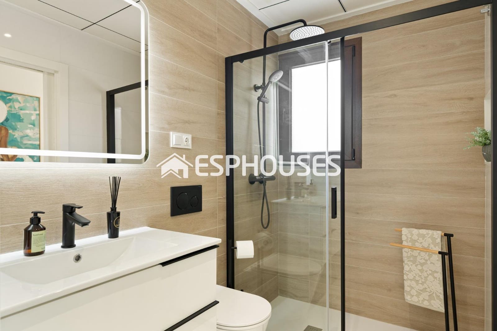 3 bedroom Villa for sale in Polop with pool garage - € 739,000 (Ref: 9444053)