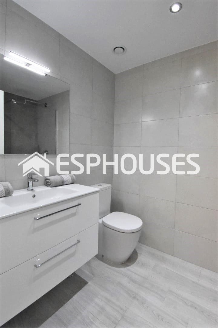 Apartamento de 3 habitaciones en San Miguel de Salinas en venta con piscina garaje - 276.000 € (Ref: 9444083)